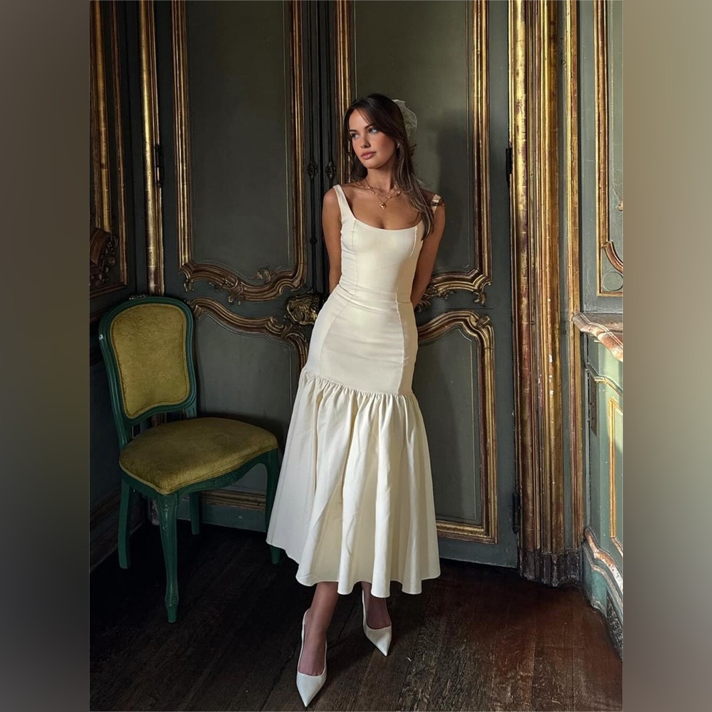 Commense Cream Maxi Dress